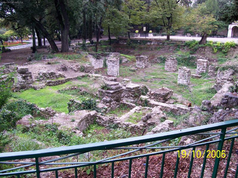 Foto: Nice-Poz�statky hradu v Nice