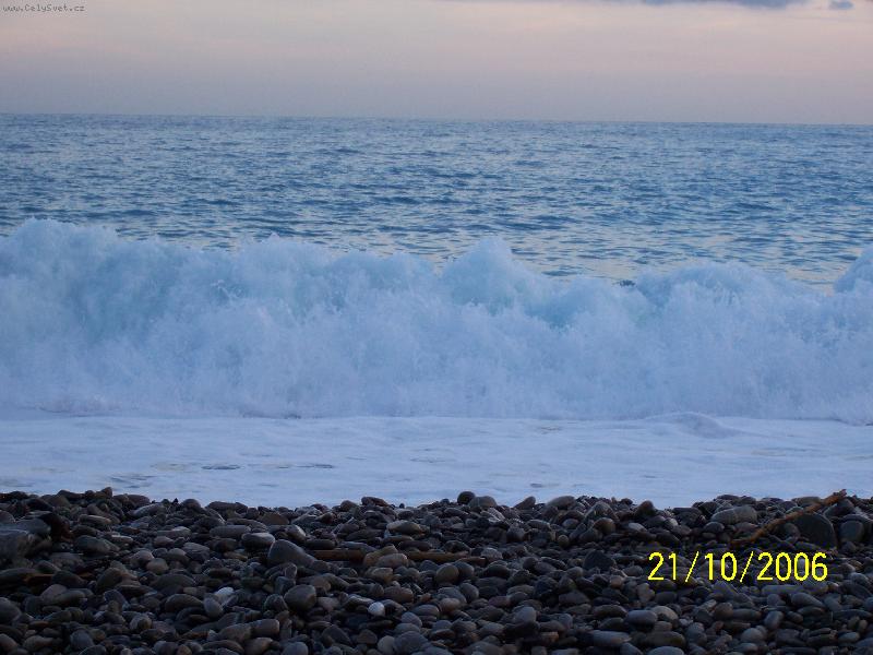 Foto: Nice-Ve�er na pl�i v Nice