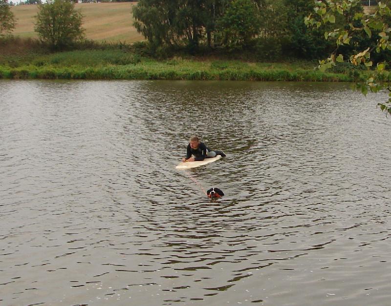 Foto: Z�chrana surfa�e-V�cvik vodn�ch z�chran��� ATC Relax - konec srpna 2007