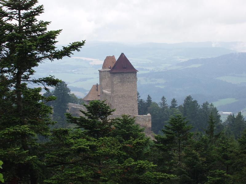 Foto: Hrad Ka�perk z Pust�ho Hr�dku-Dovolen� na �umav�