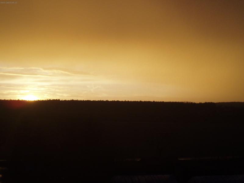 Foto: "P�l na p�l..."