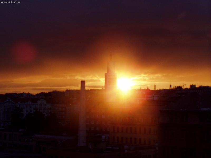 Foto: Z�pad Slunce nad Vr�ovicemi